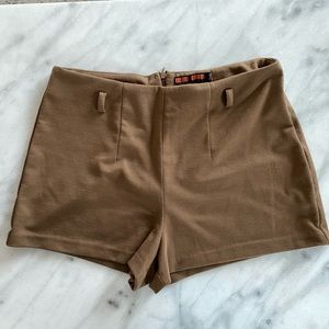 Love Tree Brown Shorts